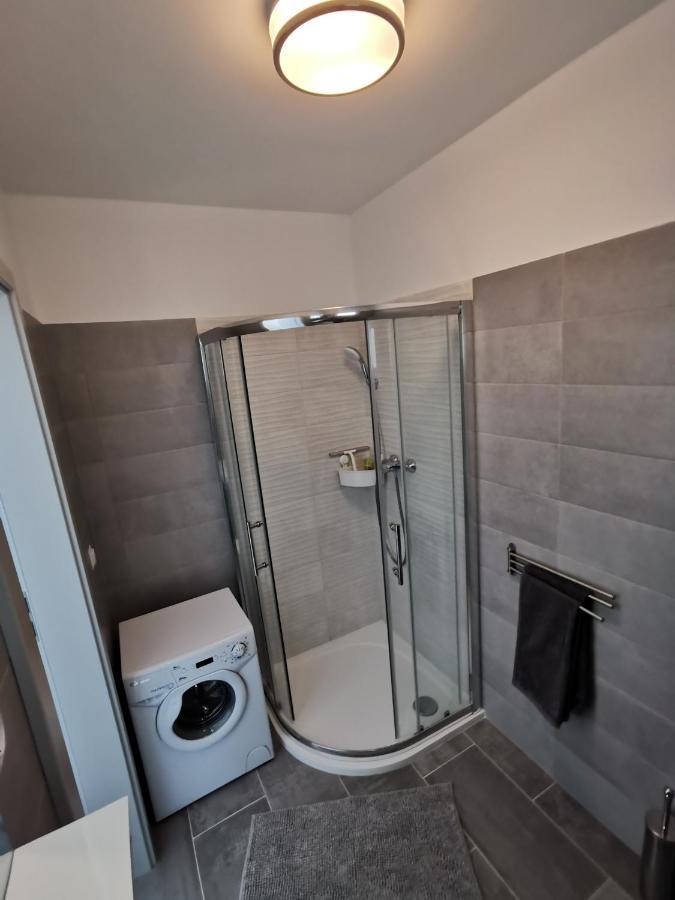 Antracit Apartman - Free Parking Печ Экстерьер фото
