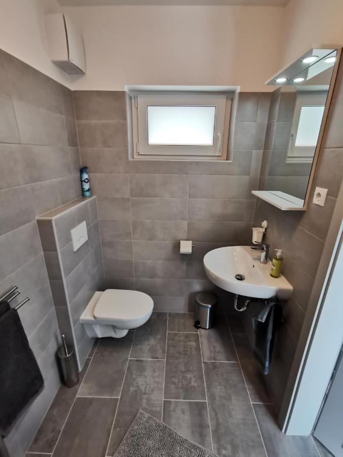 Antracit Apartman - Free Parking Печ Экстерьер фото